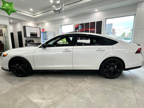 2024 Honda Accord Hybrid Sport-L Sedan 359 / MO - $359 (+ Luxury Motor Club)63477004076033123