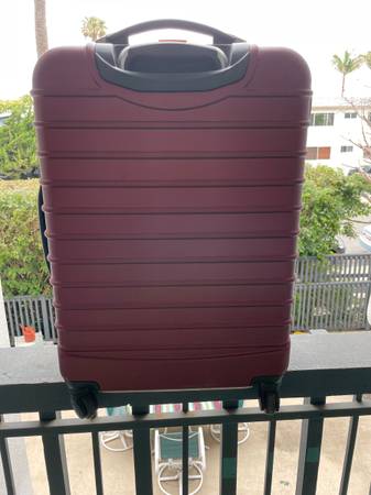 Carry-on hardshell suitcase 1