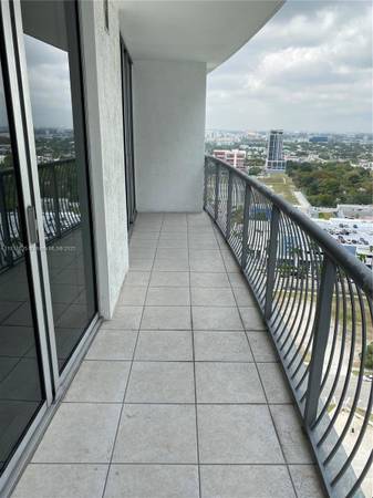 $2,600 / 1br - 825ft2 - 26th Floor 1bd with Stunning Bay Views! (Opera- Edgewater)64001848141953124
