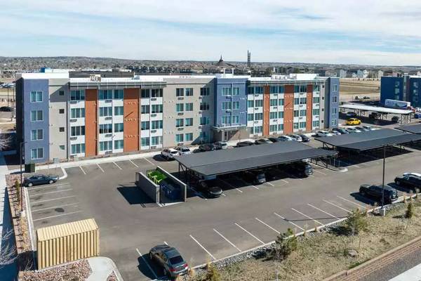 $1.659 / 3 hab - 1228 pies² - Una nueva perspectiva de vida: ¡3 habitaciones, 2 baños, 1228 pies cuadrados! (Colorado Springs)63470216377217124