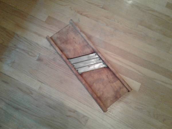 sauerkraut cabbage slicer/shredder AND masher/pounder 1