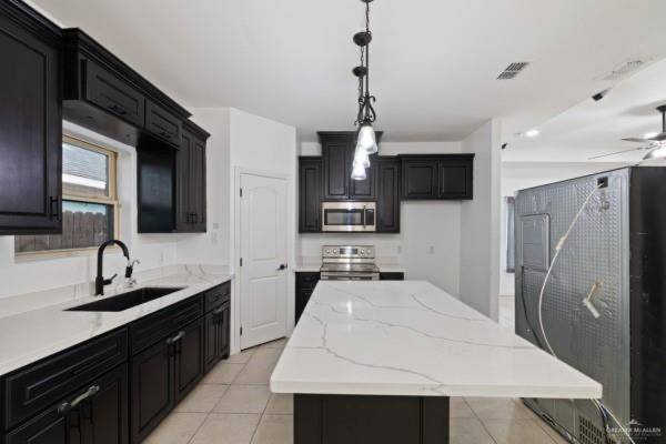 $220,000 / 3br - 1560ft2 - Amazing Home in Alamo (Alamo)64199313316994122