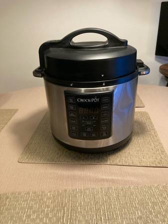 Crock Pot pressure cooker 1