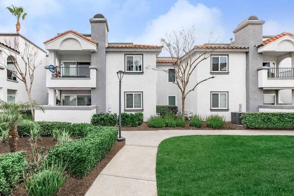 Cable Ready, Easy Access to Shopping, 2/BD 1