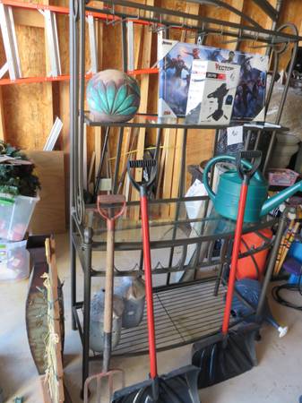 Yard sale photo