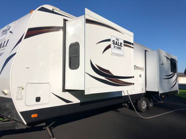 2014 35' Dutchman Denali 1