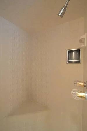 $740 / 1br - 144ft2 - Master Room w/ Private Bath - 2nd Fl, Near Mall/CEI/17th, Util. Incl. (Idaho Falls)63952519378690123