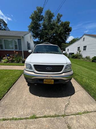 2002 Ford F150 Lariat - $5,000 (Portsmouth)63621709544835121