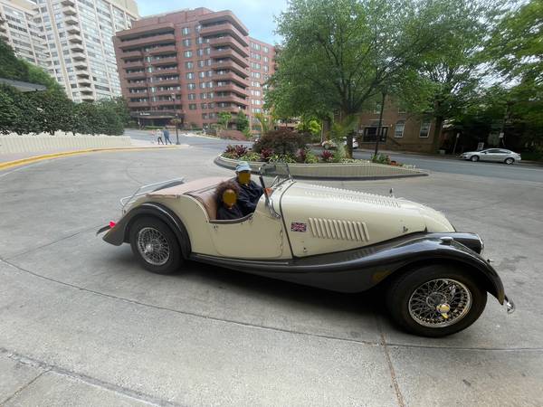 Morgan plus 4 1959 cookies n cream - $35,000 (Chevy Chase)636185410928651220