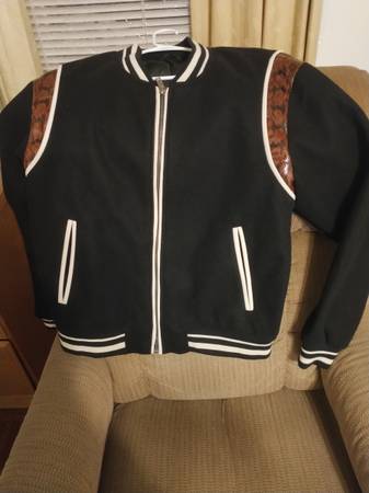 MEN'S BOMBER JACKET LARGE 1