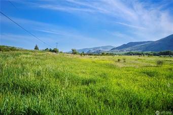 $165,000 1146 Highway 7 (Tonasket)63690611400833122
