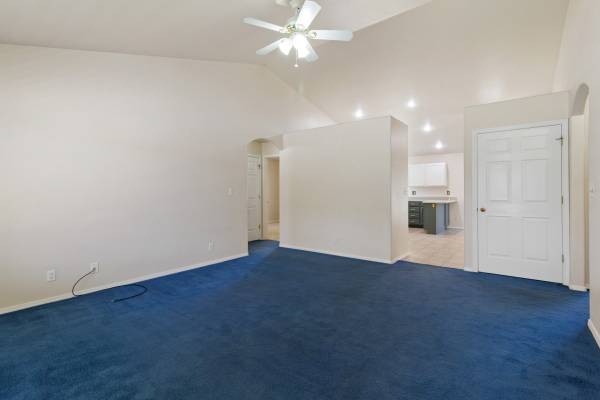 $1,700 / 3br - 1378ft2 - 3 Bed 2 Bath Home in Twin Falls (Twin Falls)63904465081347124