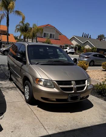 2003 Dodge caravan wheelchair van - $7,500 (san jose south)63478331828995123
