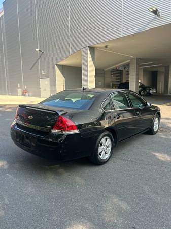 2007 CHEVROLET IMPALA TOTALMENTE EQUIPADO 33k BAJA CILINDRADA - $6,900 (Brooklyn)63614764713219121