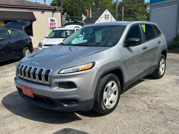 2016 Jeep Cherokee - $4,295 (Columbus)63478115802881125