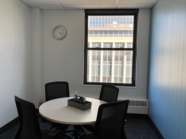 $965 Need an Office Downtown Indy? We've Got Options - Call Today! (Downtown Indianapolis)63989076232963122