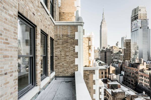 $2,044 / 146ft2 - STUDIO 2424: ART STUDIO IN PRIME LOCATION AFFORDABLE (Midtown)63750434320643123