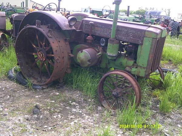 John Deere Styled D 1