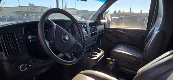 2013 Chevrolet Express G1500 - Photo 14