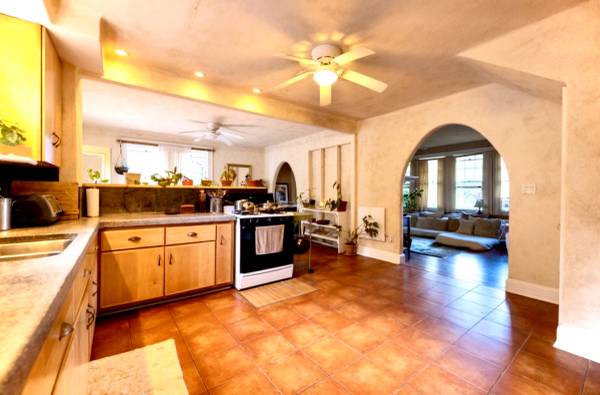 $125 / 1 habitación - ZEN: Hermosa habitación amueblada en el centro, por noche, semana o mes (Downtown Asheville)63179809973505123