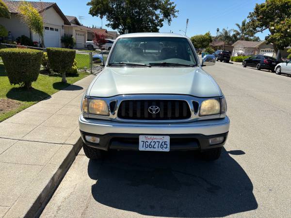 2003 Toyota Tacoma 4x4 4 door 172k miles clean title - $15,700 (Union City)63613264169987121
