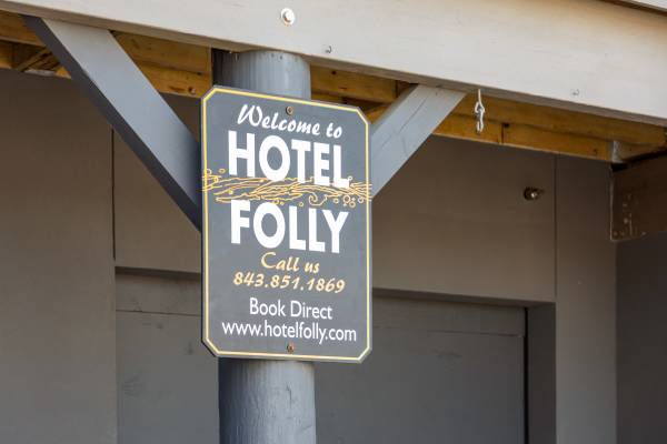 $150 / 1br - 400ft2 - Boutique Rooms Available for Nightly Rental - Hotel Folly (Folly Beach)64015947279106122