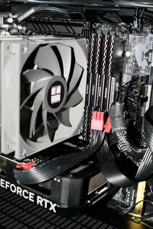 Next-Level Gaming PC – Insane Power, Great Deal! - $899 (New York)63471136061057123