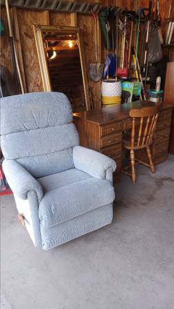 Yard sale photo