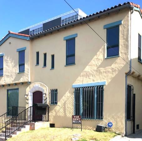 $3,000 / 1br - 975ft2 - Melrose District/Prime West LA , LARGE, Renovated, Beautiful (Melrose/Hollywood)63766989931779122