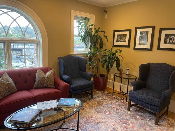 $800 $800  Class A++ Winchester office space available November 1st (Winchester/Church St)63996404124546123