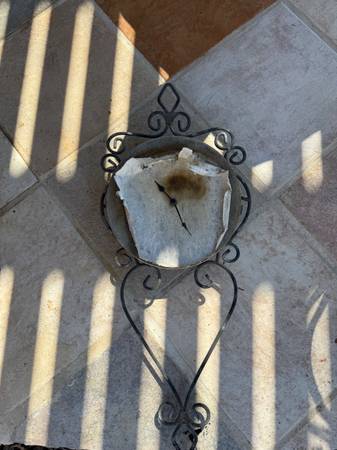 Shabby Chic clock form 1