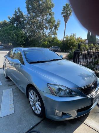 2010 LEXUS IS250 67 000 millas originales - $10,500 (Agoura Hills)63441097693697120