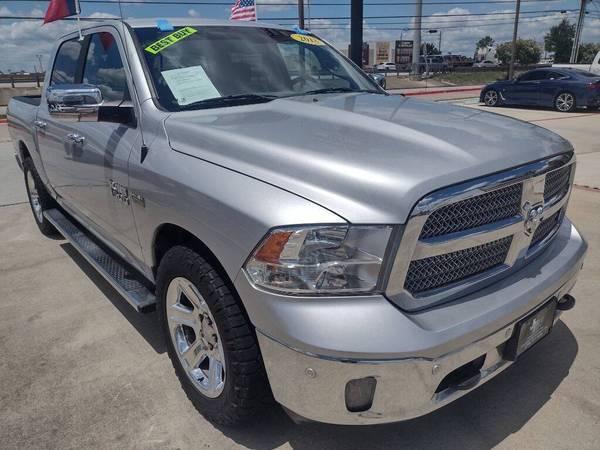 18 RAM 1500 SLT 4x2 4dr Crew Cab 5.5 ft. SB $1,500 Down payment w.a.c. 1