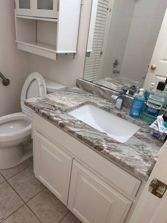 $900 / 1br - 140ft2 - Furnished bedroom with private entrance and own bath in Murphy Texas (Murphy)63796578406147123