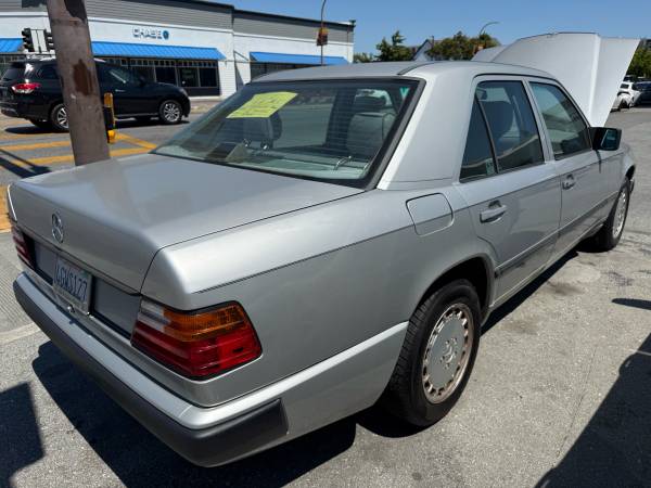 1986 mercedes 300E - $14,900 (Redwood City)63624095174145123