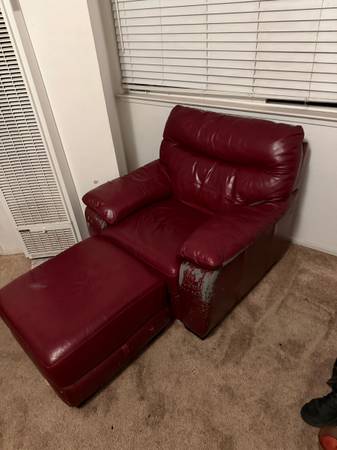 Leather reclining chair with ottoman 1