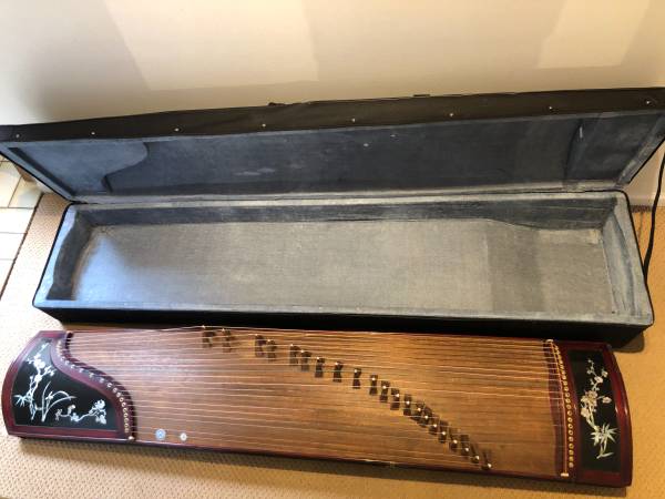21-string Guzheng, a Chinese plucked zither(Jiangsu Famous Brand) 1