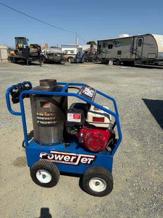 Heated Power Washer 4-PSI 1