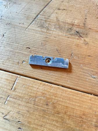 Vintage Danelectro Silvertone Bass Nut 1