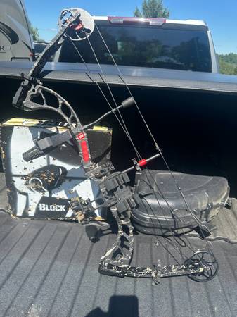 PSE Stinger 3G Bow 1