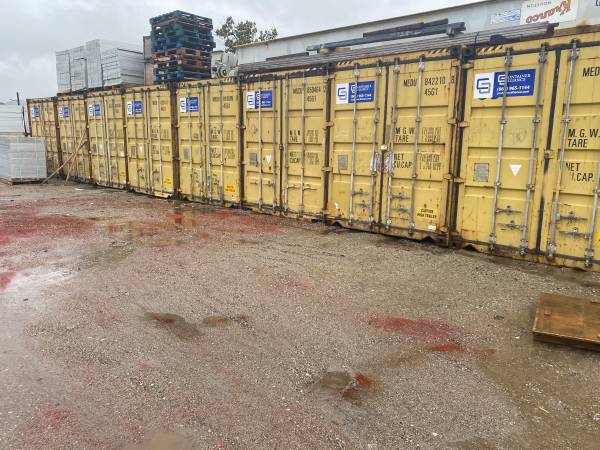$250 / 320ft2 - 40' Containers for Rent 8' wide 40' long  250/month (Santa Paula)63800591970945120