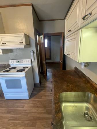 $925 / 2br - 700ft2 - Newly remodeled upstairs 2 bedroom apt (Sheboygan)63813312142595124