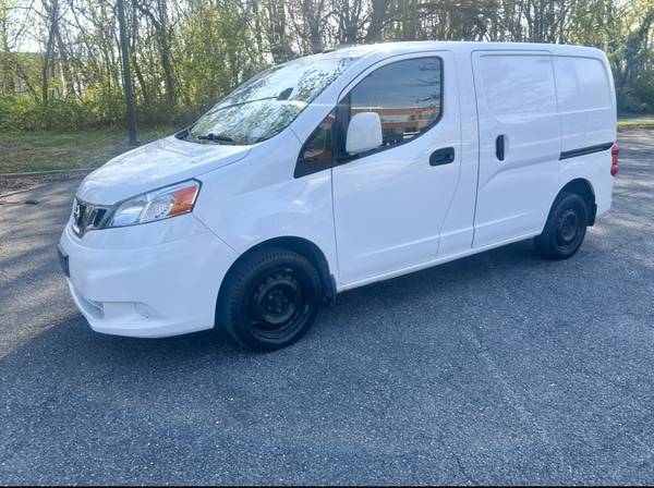 2017 NISSAN NV200 INSPECCIONADO POR EL ESTADO DE MARYLAND, FURGÓN DE UN SOLO DUEÑO - $10,999 (GAITHERSBURG)63616627789315120