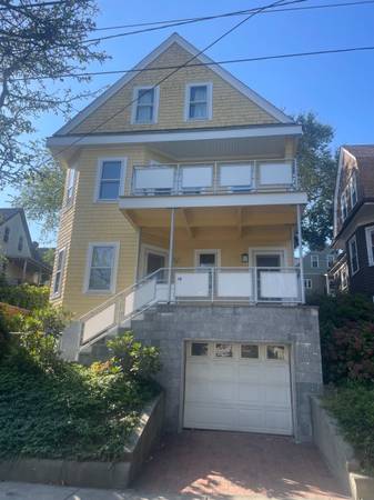 $4,500 / 5br - Spacious 5BR/2BA Apartment near Tufts & Davis Sq – $4500/month (somerville)63845968079489120