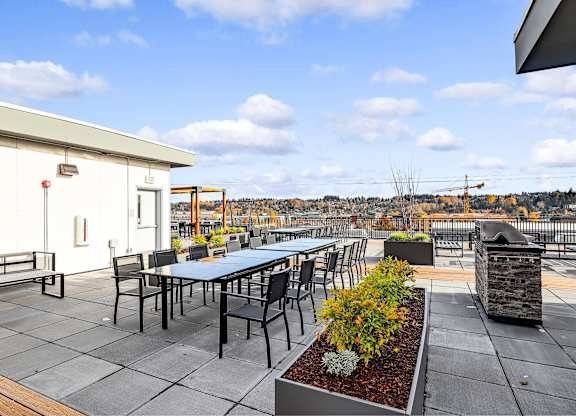 $1,790 / 1br - 682ft2 - Tile kitchen backsplash, Microwave63659499701121124