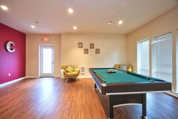 $2,100 / 2br - 1589ft2 - Comunidad libre de humo, Casa club comunitaria, Aire acondicionado (Gresham, OR)63831465436417122