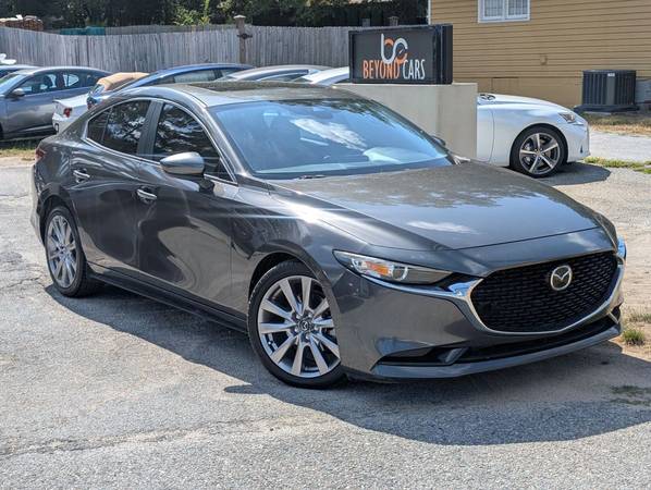 2021 MAZDA MAZDA3 - Financing Available! 1