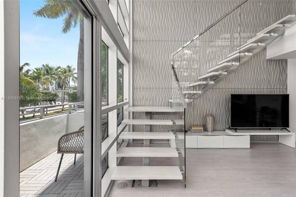 $1,000 / 1br - Estudio amplio todo incluido muy centrico para 2 adultos (Cerca del aeropuerto de Miami y Magic Casino)64049281018881122