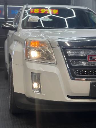 2015 GMC Terrain SLT-1 - Título Limpio, Un Solo Dueño, Bajos Kilómetros! - $6,900 (Advanced Premier Auto LLC)63616172781953121
