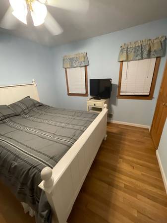 $800 / 1br - habitación para compartir en casa privada (Old Bridge)63676257804931124
